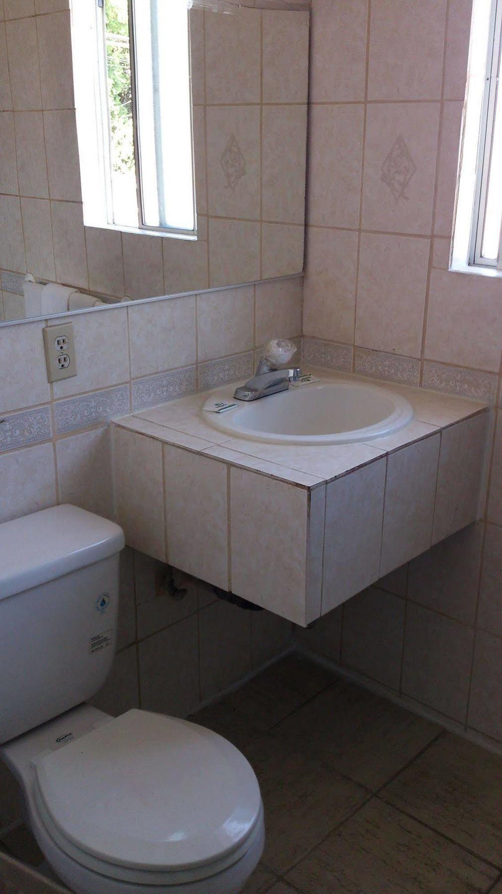 Santa Ana Travel Inn Kültér fotó